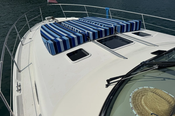 1999 Sea Ray 37