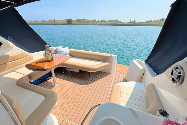 1999 Sea Ray 37