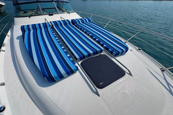 1999 Sea Ray 37