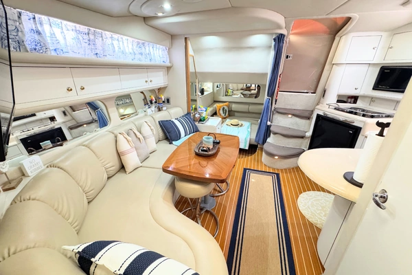 1999 Sea Ray 37