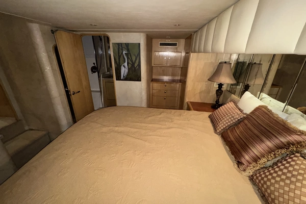 2002 Ocean Yachts 56