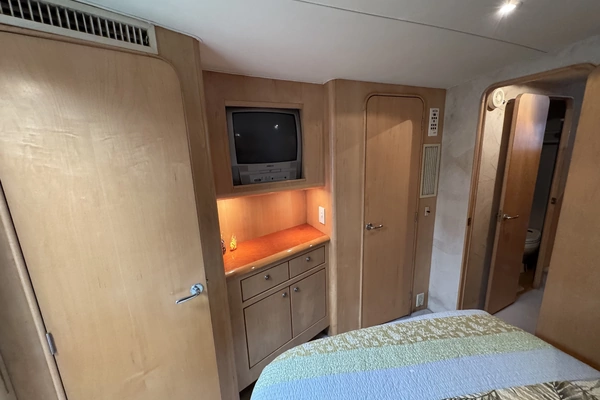 2002 Ocean Yachts 56