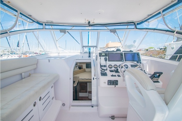 Moroni 35ft Pro Line Yacht For Sale