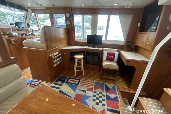 Mainship 430 Yacht For Sale