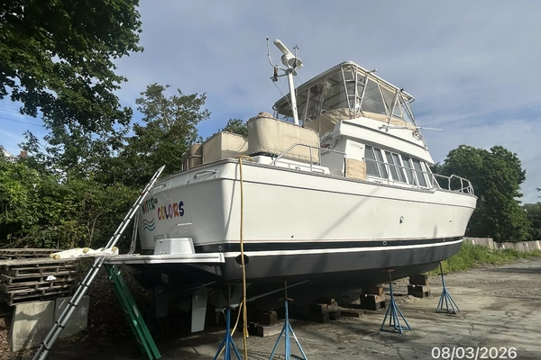 Mainship 430 Yacht For Sale