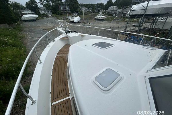Mainship 430 Yacht For Sale