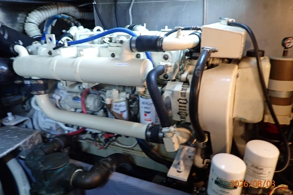 Mainship 430 Yacht For Sale