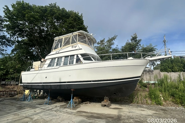 Mainship 430 Yacht For Sale