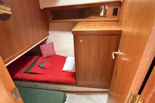 Mainship 430 Yacht For Sale