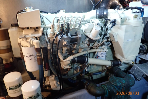 Mainship 430 Yacht For Sale