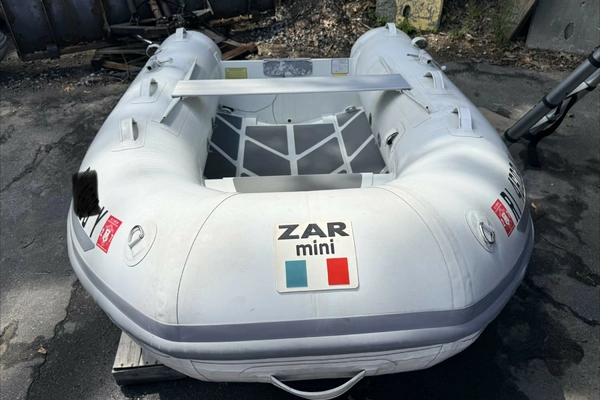Mainship 430 Yacht For Sale