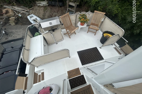 Mainship 430 Yacht For Sale