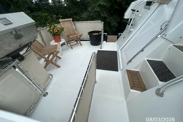 Mainship 430 Yacht For Sale