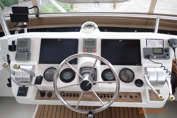 Mainship 430 Yacht For Sale
