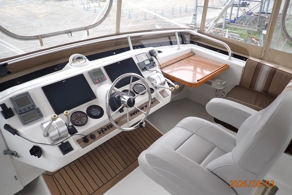 Mainship 430 Yacht For Sale
