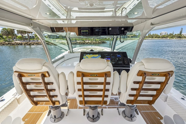 HCB 56 Sueños Yacht For Sale