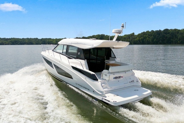 M amp M 42ft Regal Yacht For Sale