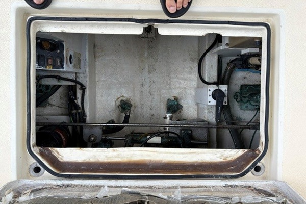 35ft Albin Yacht For Sale