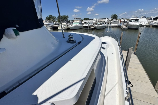 2005 Fountaine Pajot 37