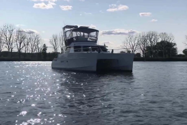 2005 Fountaine Pajot 37