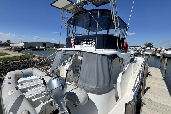 2005 Fountaine Pajot 37