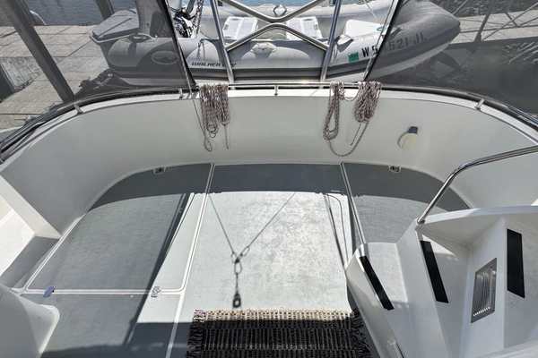 2005 Fountaine Pajot 37