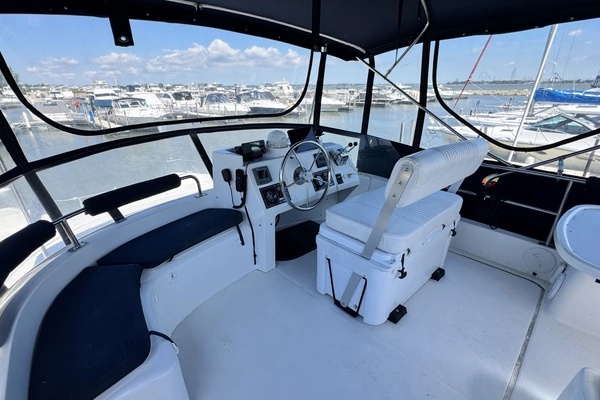 2005 Fountaine Pajot 37