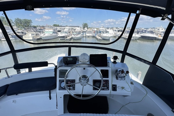 2005 Fountaine Pajot 37