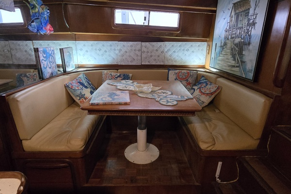 1700 Somewhere 56ft Marine Trader Yacht For Sale