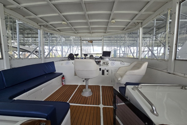 1700 Somewhere 56ft Marine Trader Yacht For Sale