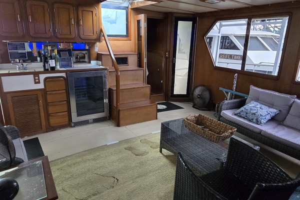 1700 Somewhere 56ft Marine Trader Yacht For Sale