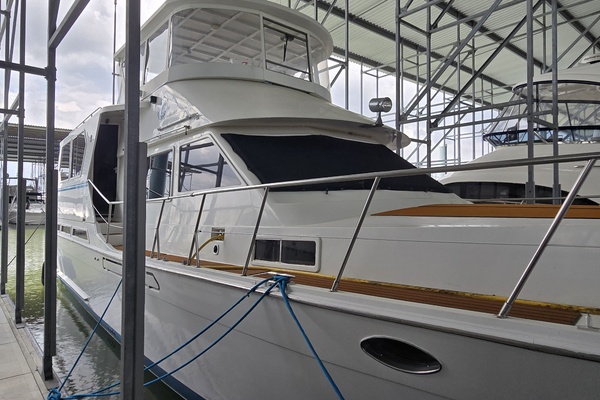 1700 Somewhere 56ft Marine Trader Yacht For Sale