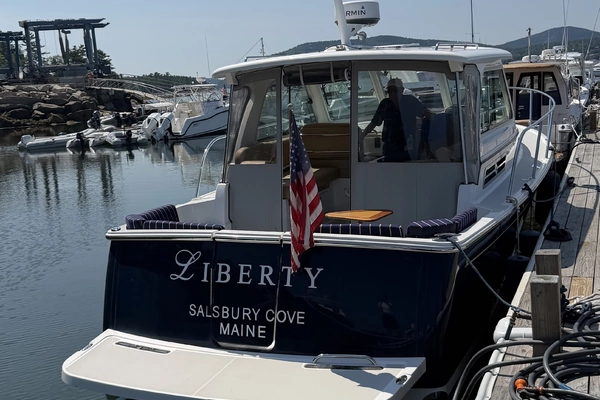 2011 Back Cove 30