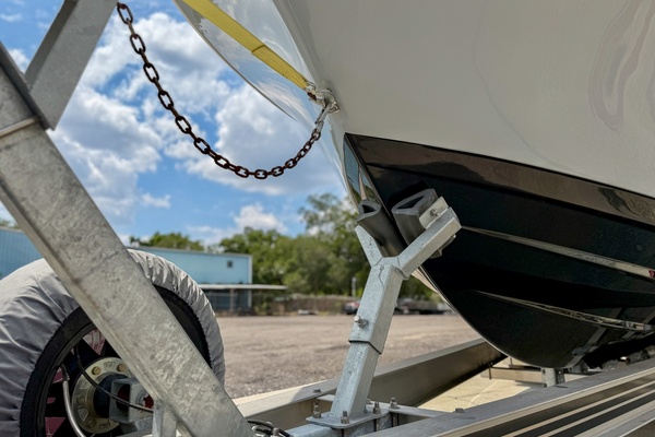 26ft Sportsman Yacht For Sale