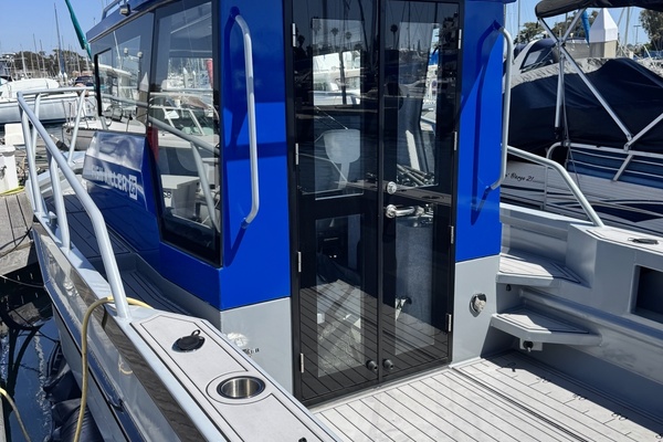 25ft Stabicraft Yacht For Sale