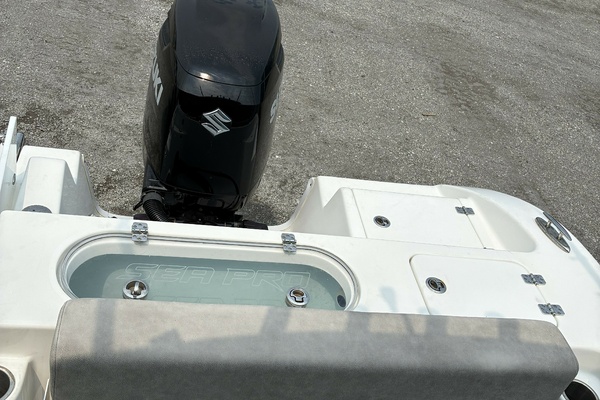 24ft Sea Pro Yacht For Sale