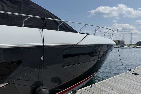 The Scorpion 60ft Cruisers Yacht For Sale