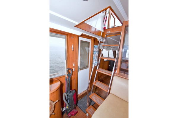 Jefferson Marquessa 56 Extended Deckhouse Yacht For Sale