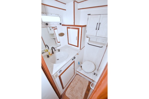 WE GO II 56ft Jefferson Yacht For Sale