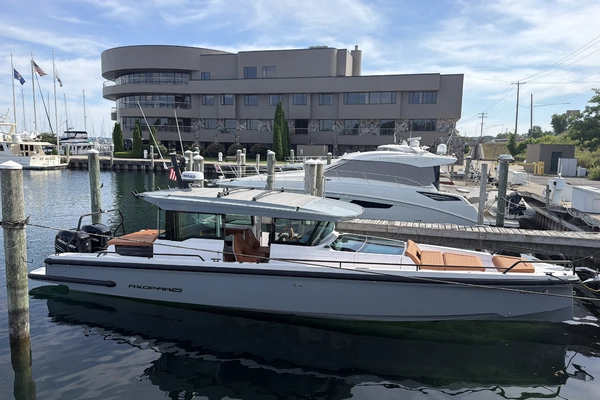 37-ft-Axopar-2022-- Traverse City Michigan United States  yacht for sale
