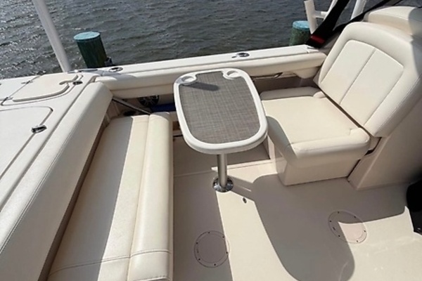 27ft Grady White Yacht For Sale