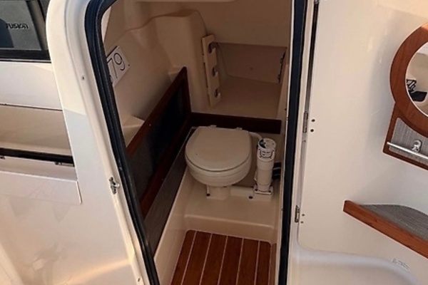 27ft Grady White Yacht For Sale