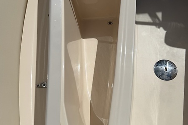 27ft Grady White Yacht For Sale