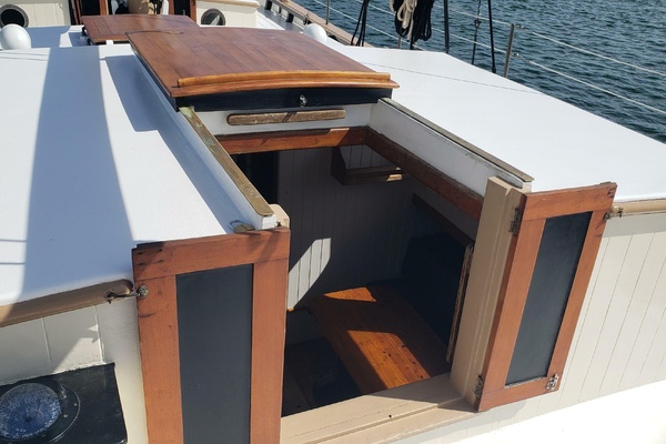Daniel Webster Clements 54ft Custom Yacht For Sale