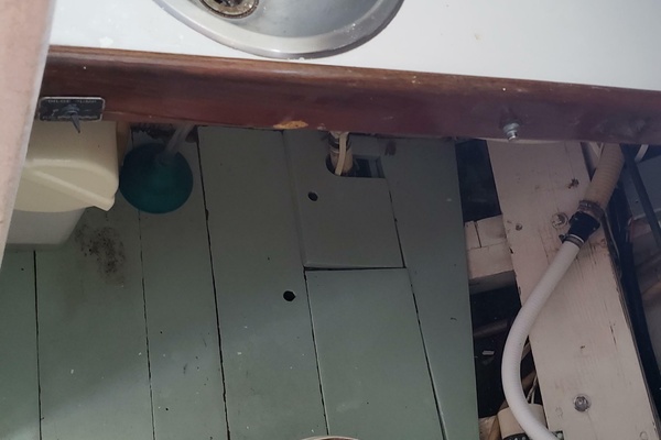 Daniel Webster Clements 54ft Custom Yacht For Sale