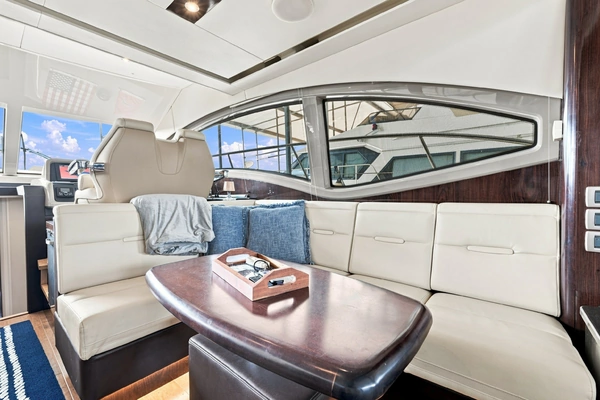 2017 Sea Ray 40
