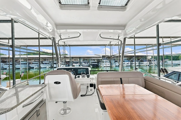 2017 Sea Ray 40