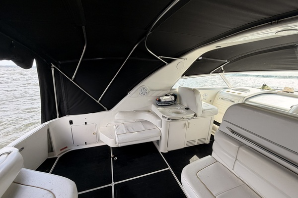 J Crewser 37ft Sea Ray Yacht For Sale