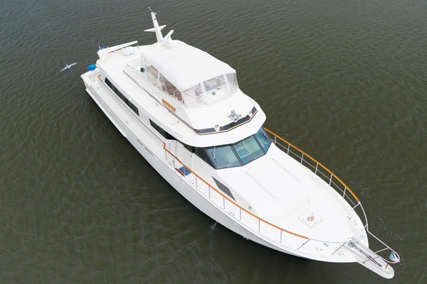 Champagne 74ft Hatteras Yacht For Sale