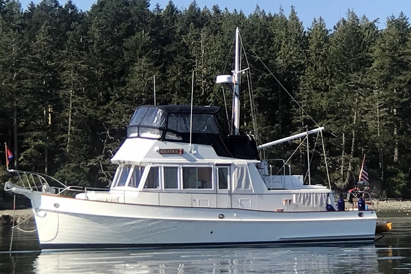 36-ft-Grand Banks-1988-36 Classic-Solstice Grand Haven Michigan United States  yacht for sale